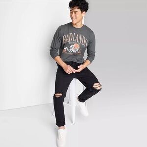 Original Use brand graphic long-sleeve T-shirt, Badlands South Dakota NWT